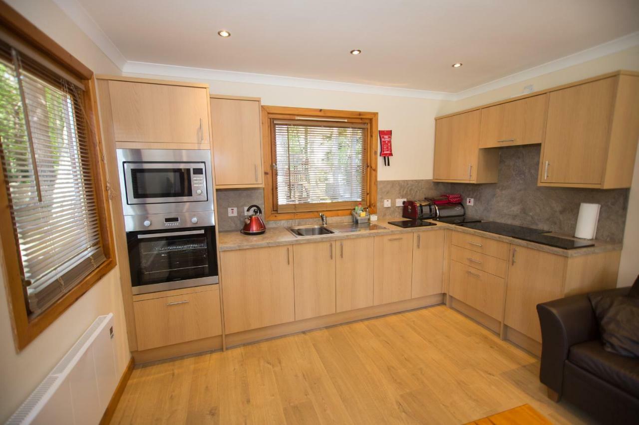 Invercauld Lodges Ballater Extérieur photo