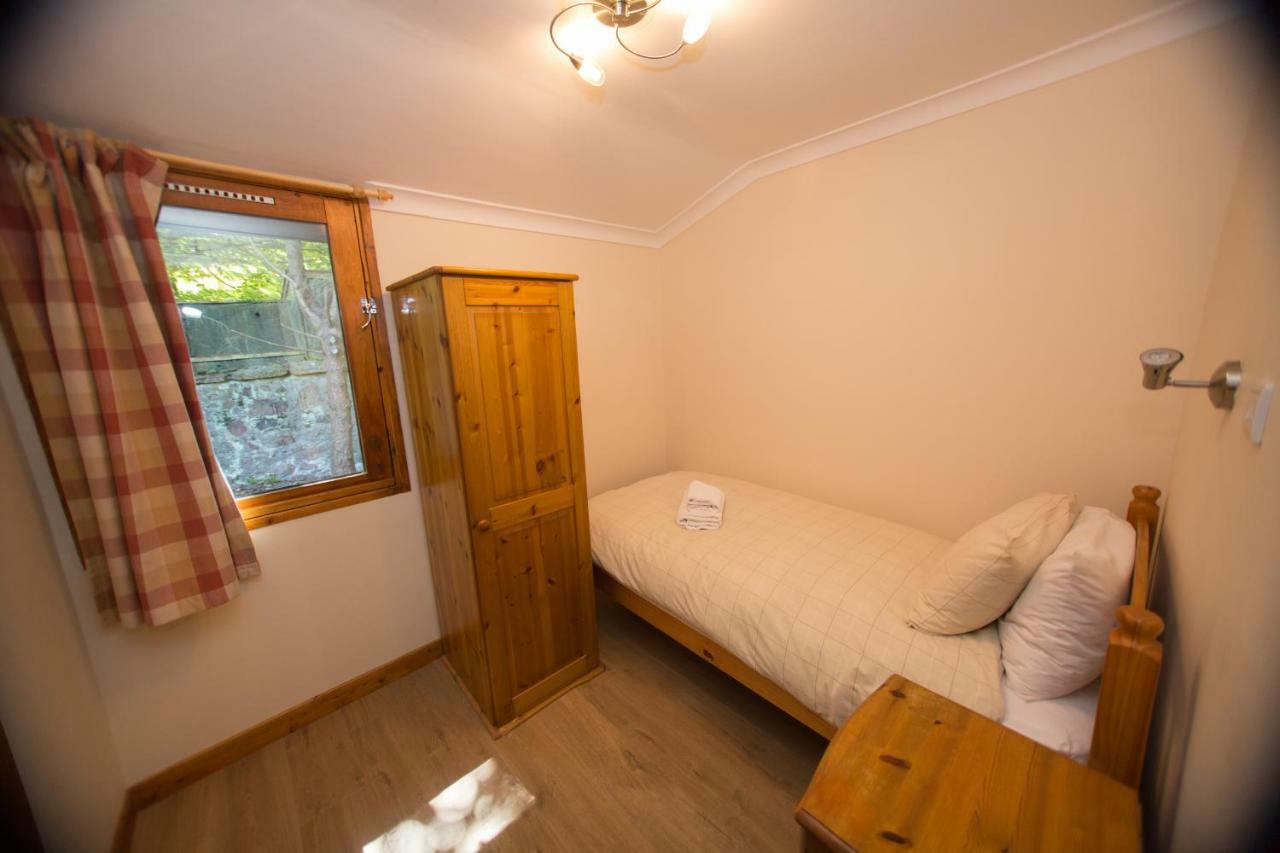 Invercauld Lodges Ballater Extérieur photo